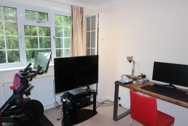 Photo 8