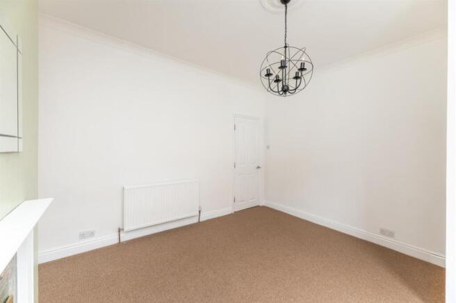3 bed Terraced for sale Image 8