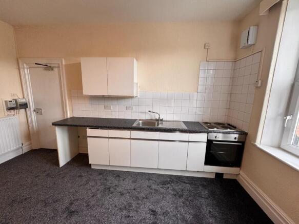 1 bed Flat to rent Image 4