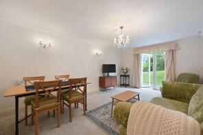 7, 194 210 Pegasus Court, Horn Lane, London W3 6PT