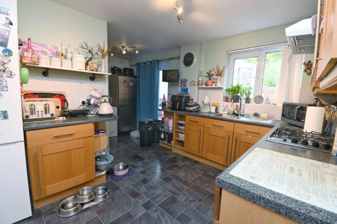 3 bed Detached for sale Image 5