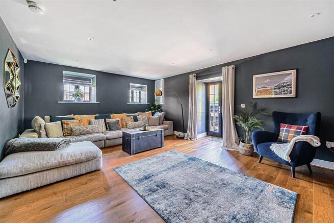 5 Reindeer Court, Potterspury