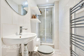 90a, Earlswood Street, London SE10 9ES