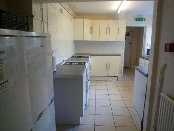 Photo 3