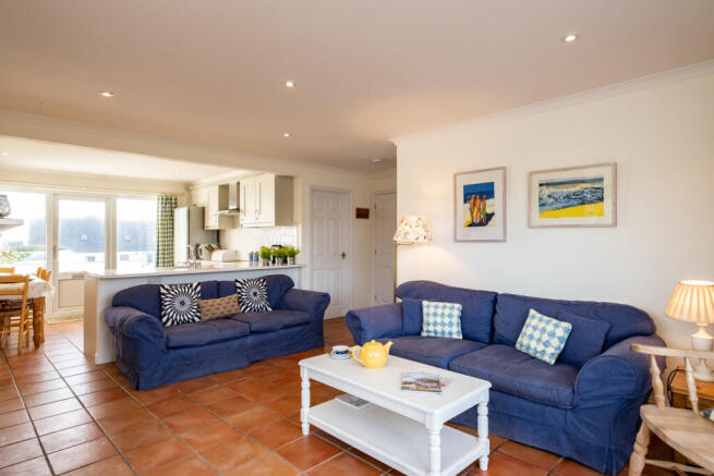 67d305db4a5d4_Manilu Low res-16