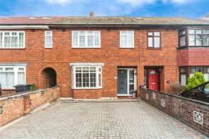 85, Moor Lane, Chessington KT9 1HU