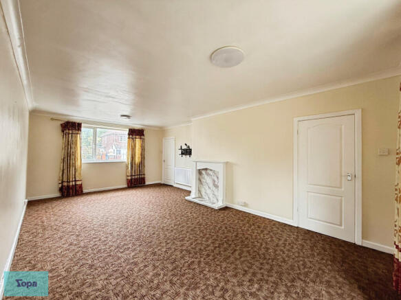 3 bed Semi-Detached for sale Image 5