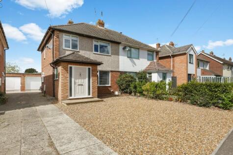 Broomfield Crescent, Wivenhoe, Colchester, CO7