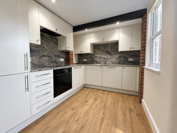Kitchen 1.png