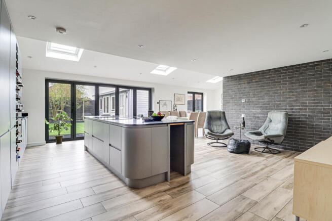 Kitchen/Dining Room
