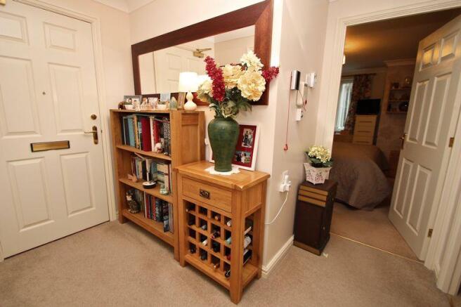 Photo 6