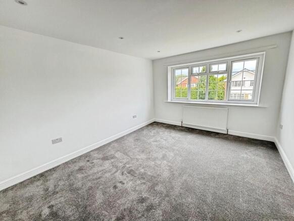 3 bed Detached to rent Image 7