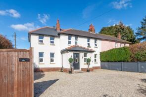 2, New Rose Cottages, London Road, Maldon CM9 6LH