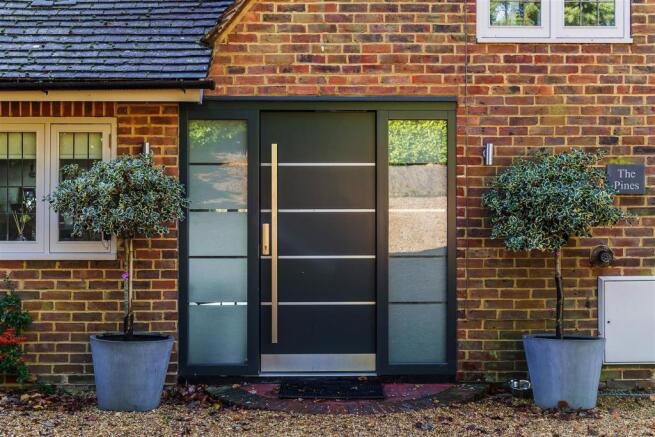 house. estate agency Hindhead