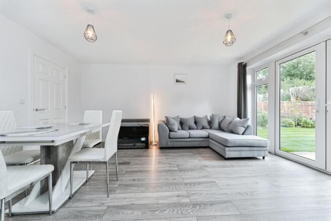 House in Fenland, Manea - More