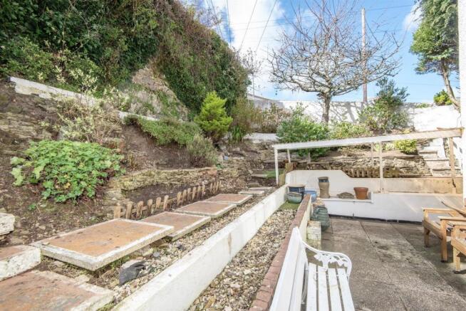 REAR GARDEN TERRACE
