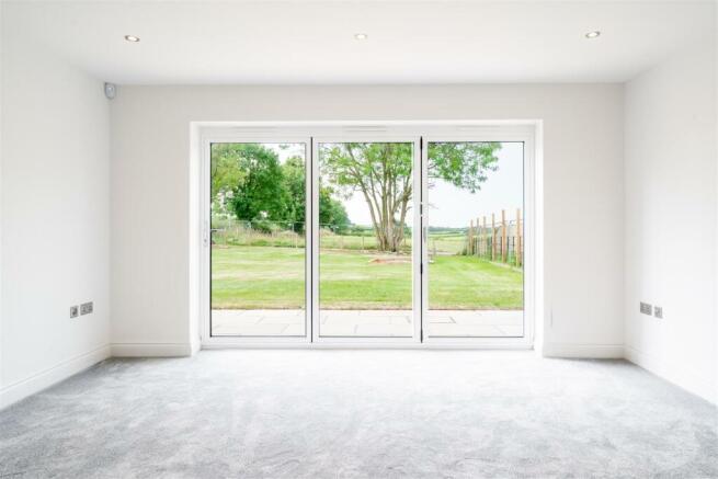 Living Room-3.jpg