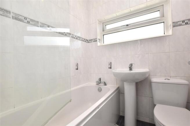 3 bed Semi-Detached for sale Image 7