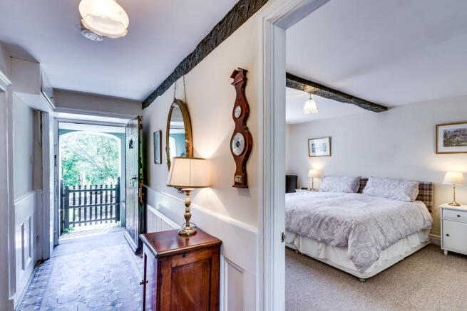 Todd Crag Hall an...