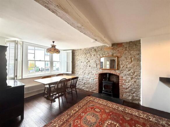 dining room.jpg