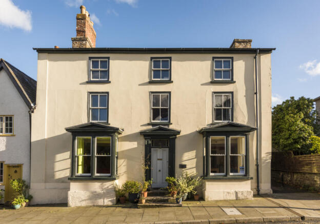 Grade II Period Townhouse