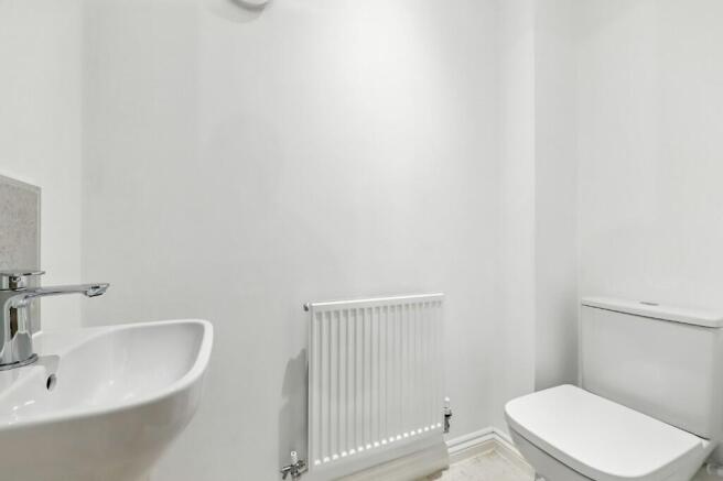 2 bed Semi-Detached for sale Image 10