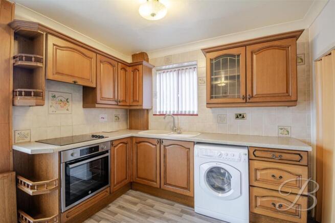 Bainbridge Road, Bolsover, Chesterfield photo 4