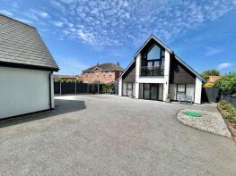 Laurel Lodge, High Road, Great Yarmouth NR31 9QL