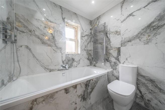 2 bed Terraced for sale Image 7