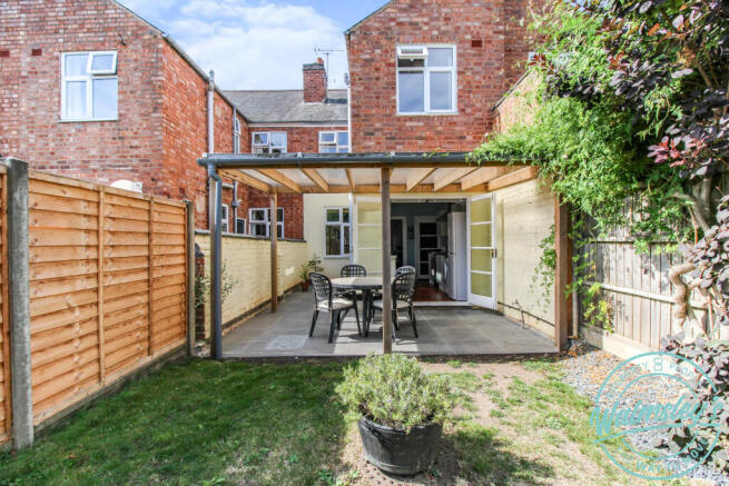 Rear view of terrace & patio