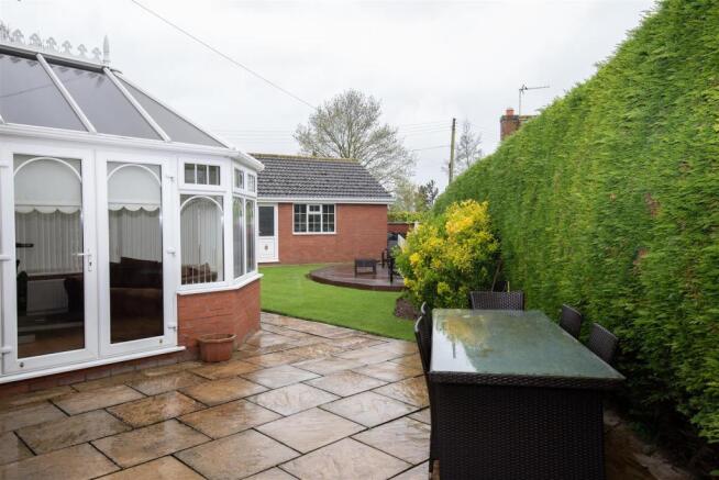 Side/Rear Garden
