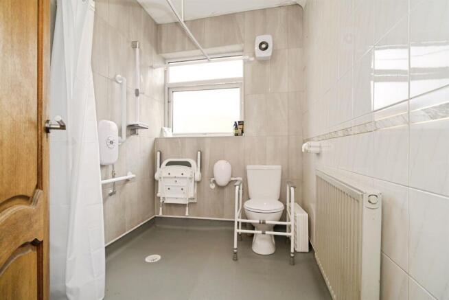 3 bed Semi-Detached for sale Image 9