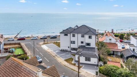 Cliff Parade, Walton on the Naze