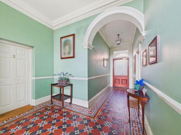 2 bed Apartment for sale Image 2