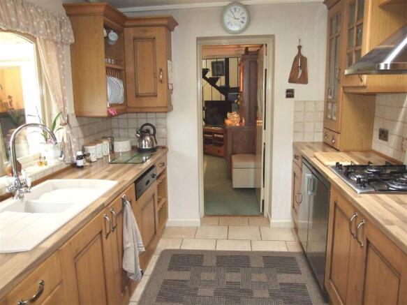 Fitted Kitchen