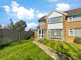 31, The Winter Knoll, Littlehampton BN17 6NQ