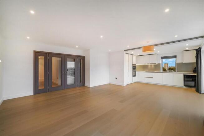 209 Faulkner House, Tierney Lane - C9Ict8vnePaeLFn