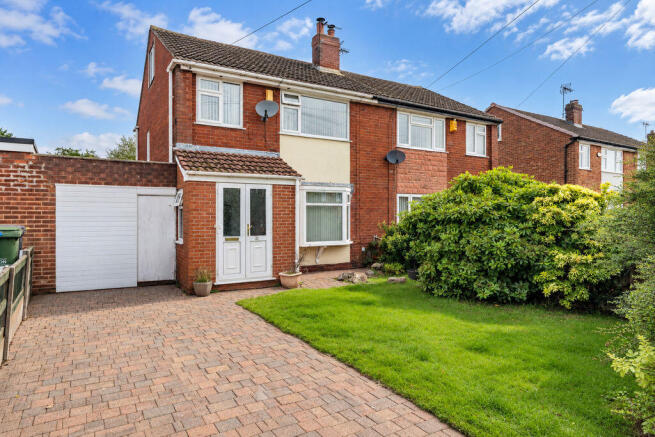 3-bed semi-detached on St. Marys Road, Halton Village, Runcorn, £230,000