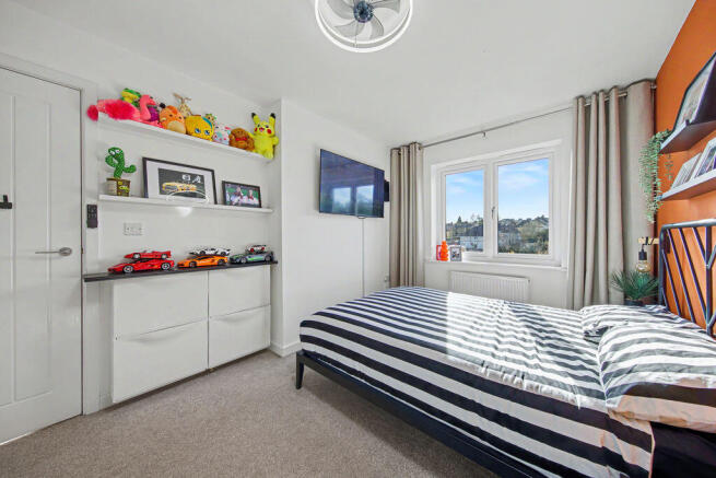 Bed3