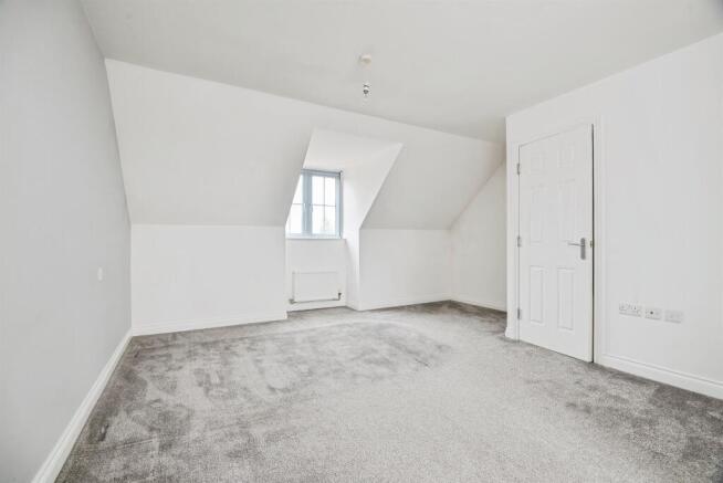 4 bed End of Terrace for sale Image 10