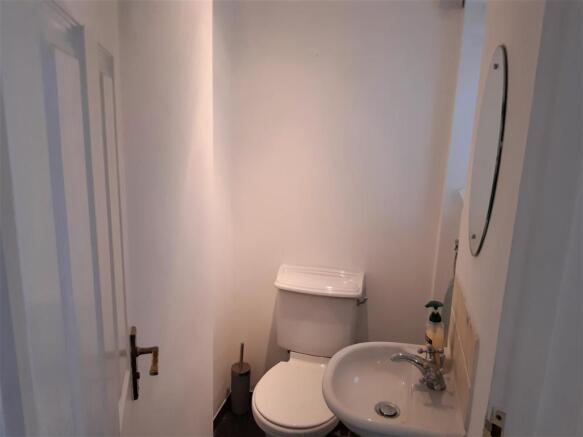 Downstairs WC.jpg