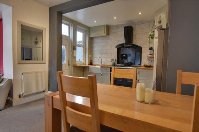2 bed Semi-Detached for sale Image 6