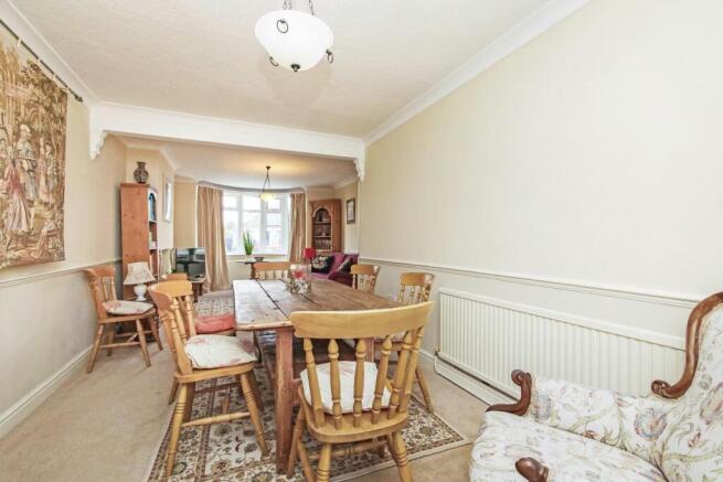 3 bed Semi-Detached for sale Image 8