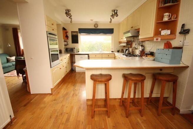 Kitchen Main