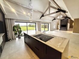 Medina, Grappenhall Ridge, Broad Lane, Grappenhall And Thelwall, Warrington WA4 3HS