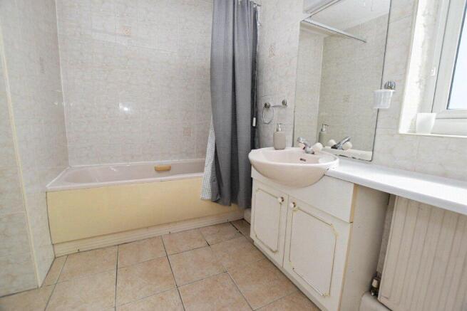 1 bed Apartment for sale Image 5