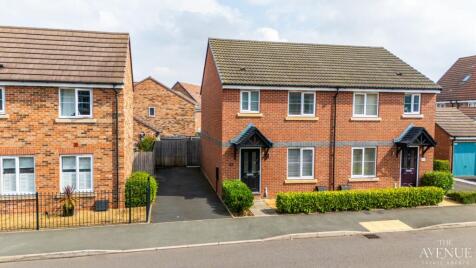 Memorial Drive, Wigginton, Tamworth, B79