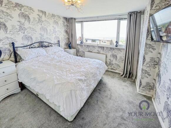 4 bed Semi-Detached for sale Image 10
