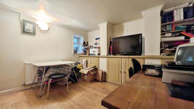 2 bed Terraced for sale Image 11