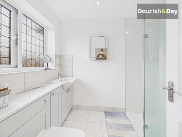 Ensuite (Bedroom One)